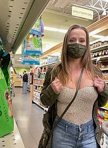 Pretty Sure I Got Caught Flashing My Tits At This Busy Grocery Store!'