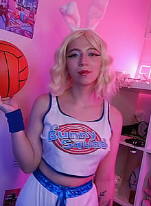 Lola Bunny Cosplay With Squirting 💦'