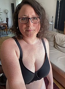 Anyone On Here A Fan Of Single Curvy Moms Like Me?'