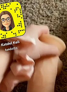 Whoever Likes This Will Be Made So Happy! 👻katdel2n'