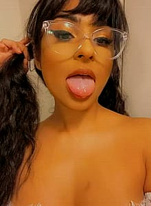 Wanna Cum On My Glasses? [F]'