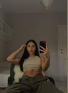 Let's Chat About This 22 Year Old Tik Tok Slut'