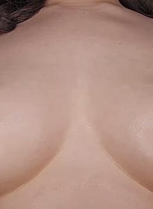 Oiled titties always look best, right?'
