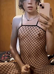 Do "straight" guys like tgirls in fishnets? 🫢'