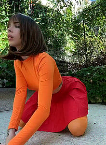 Jinkies, where is my glasses? (Velma by AmandaWelp)'